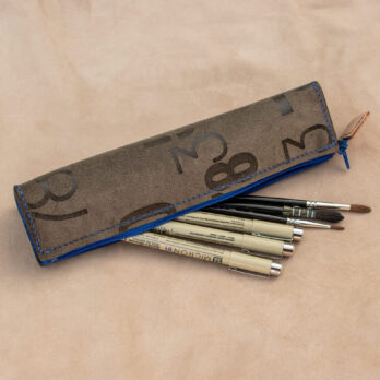 LITTERA Number Trousse en cuir