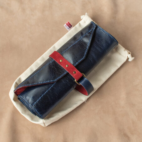 ARTIS Bleu-Rouge Pochette crayons/pinceaux en cuir – Image 3