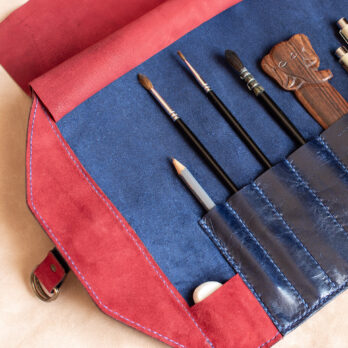 ARTIS Bleu-Rouge Pochette crayons/pinceaux en cuir