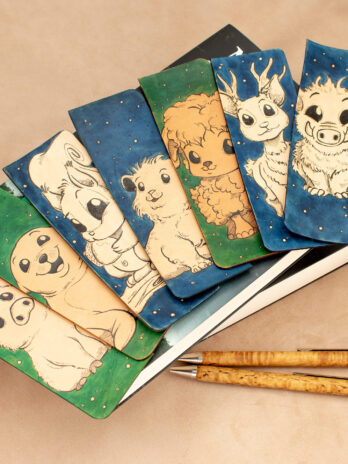 ANIMALIA Marque-page en cuir